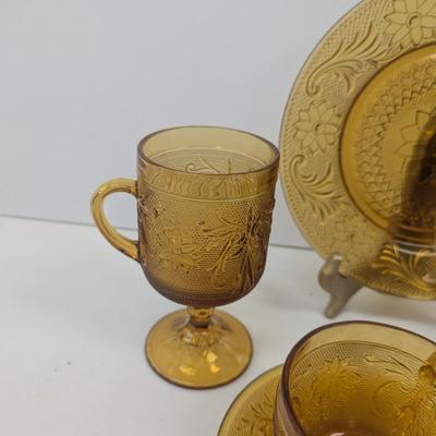 27 Pieces Of Tiara Exclusive Dinner Set #27