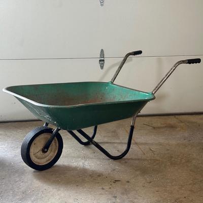 LOT 2G: Scott’s Turf Builder Edgeguard Spreader & Wheelbarrow