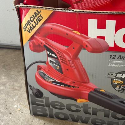 LOT 4G: Craftsman Electric Chainsaw, Homelite Electric Blower/Vac & Craftsman Bushwacker