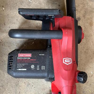 LOT 4G: Craftsman Electric Chainsaw, Homelite Electric Blower/Vac & Craftsman Bushwacker