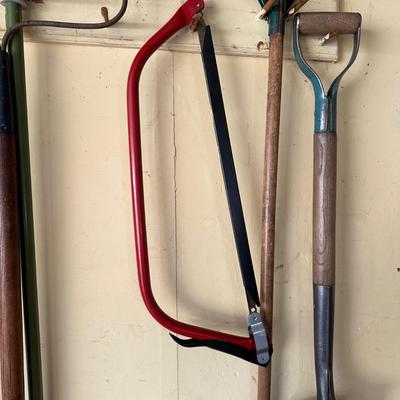 LOT 10G: House/Garden Tools! Shovels, Snow Shovels, Brooms & More