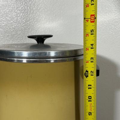 LOT 12G: Vintage Kitchen Appliances & More - Warm O Tray, West Bend Coffee Percolator & More