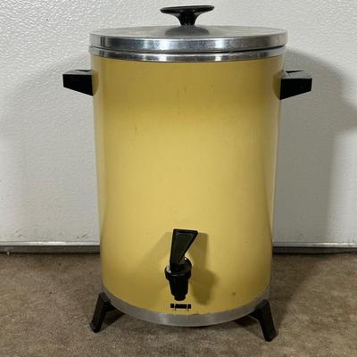 LOT 12G: Vintage Kitchen Appliances & More - Warm O Tray, West Bend Coffee Percolator & More