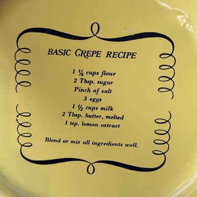 LOT 14D: Kitchen Appliances, Essentials & Decor - Electric Crepe Maker, Bundt Pan & More