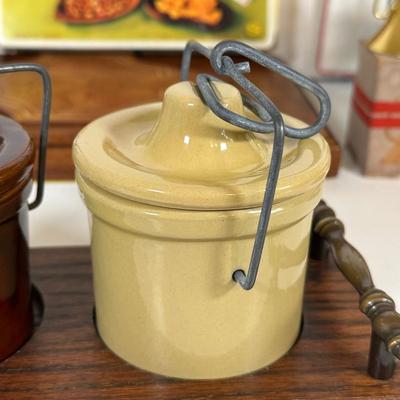 LOT 16D: Beautiful Kitchen Decor, The Cheese & Cracker Bubble & More!