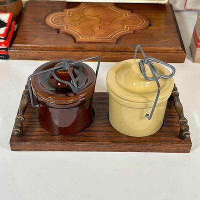 LOT 16D: Beautiful Kitchen Decor, The Cheese & Cracker Bubble & More!