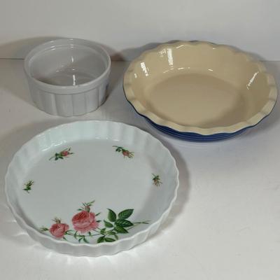 LOT 19D: Terracotta Apple Baker, Egg Serving Plate & More