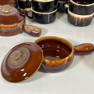 LOT 20D: Vintage Pfaltzgraff Brown Drip Stoneware Dishes & More