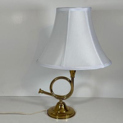 LOT 22D: Vintage Brass French Horn Table Lamp