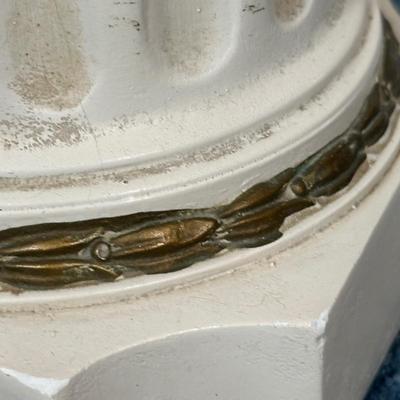 LOT 24D: Vintage The 3 Graces Table Lamp