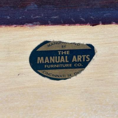 LOT 25L: Lester Betsy Ross Spinet Piano w/ Bench