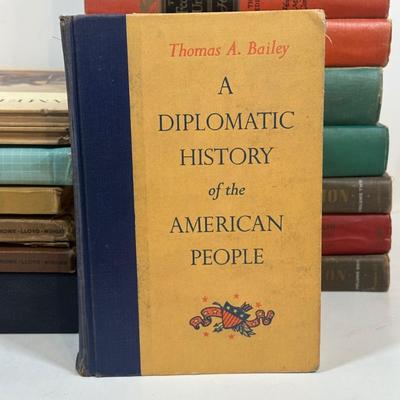 LOT 28L: Vintage Book Collection - The Presidents Of The United States Vol. 1 & 2, Empire For Liberty & More