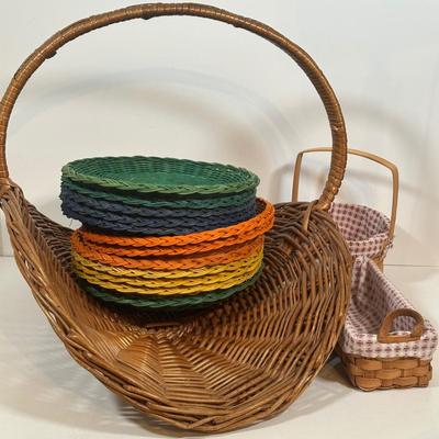 LOT 31L: Collection Of Decorative Baskets