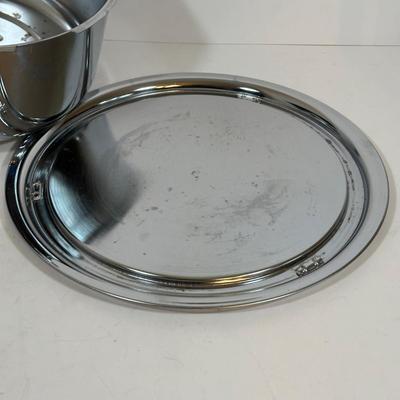 LOT 33L: Vintage Jello Molds & More