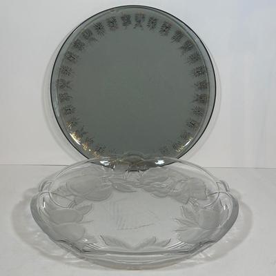 LOT 33L: Vintage Jello Molds & More