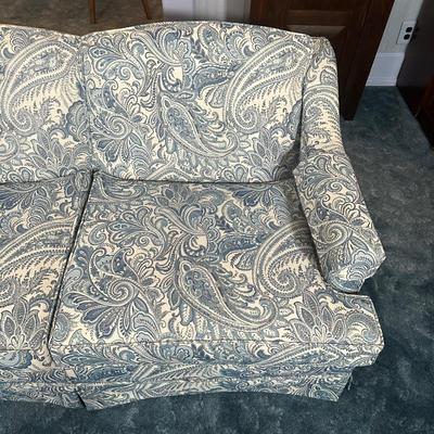 LOT 37L: Paisley Loveseat