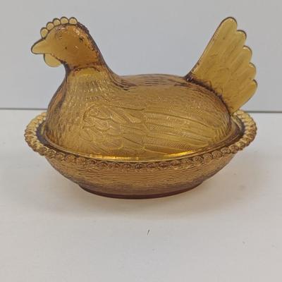 Vintage Indiana Glass Amber Nesting Hen