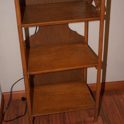 EARLY 20TH CENTURY OAK STICK AND BALL DESIGN FOUR SHELF STAND