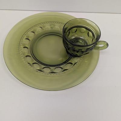 8 Piece Set Of Indiana Glass Kings Crown Thumbprint Snack Plate & Tea Cup #33