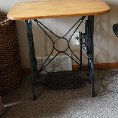 ANTIQUE CAST IRON TREADLE SEWING MACHINE BASE WITH A NATURAL WOOD TOP
