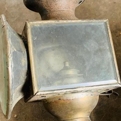 LOT 535: Set of 2 Antique Carriage/Early Automobile Driving Lights