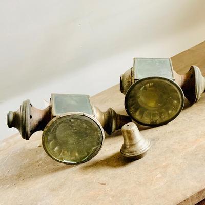 LOT 535: Set of 2 Antique Carriage/Early Automobile Driving Lights