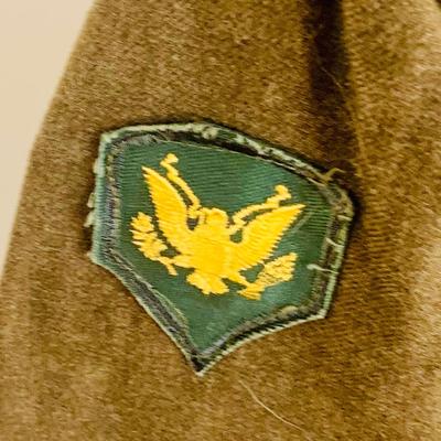 LOT 538: Korean War Era US Army Military Jackers and Pants and More