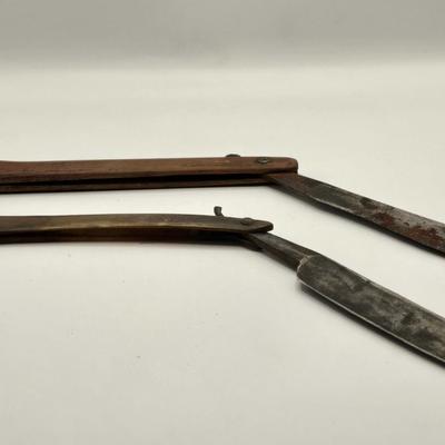 LOT 540: Shave & A Haircut, 2 Bits/ Antique Straight Razors & Clippers