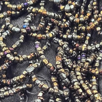 LOT 541: Small Formal Beaded Handbags