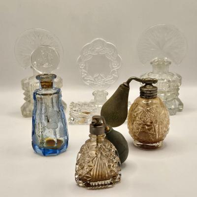 LOT 543: Antique Crystal Perfume Bottles