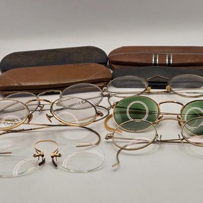 LOT 545: Antique Rimless Eyeglasses, Pince-Nez, & Cases