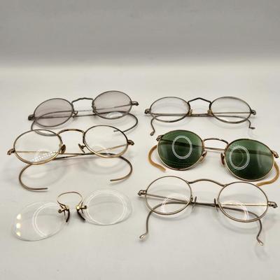 LOT 545: Antique Rimless Eyeglasses, Pince-Nez, & Cases
