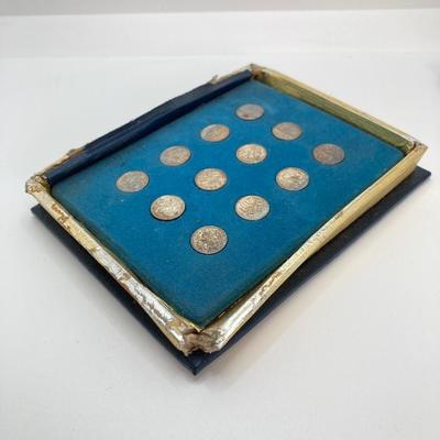 LOT 558: The Franklin Mint Treasury of Zodiac Medals - Sterling Silver Mini Coin Proof Set