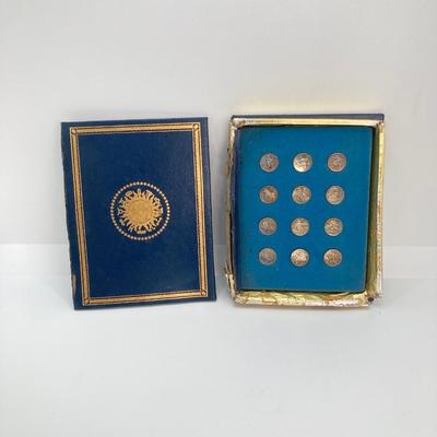 LOT 558: The Franklin Mint Treasury of Zodiac Medals - Sterling Silver Mini Coin Proof Set