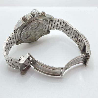 LOT 566: Kingshark Dive Watch and Breitling Style Watch