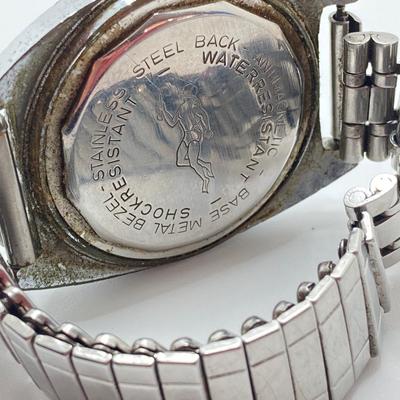 LOT 566: Kingshark Dive Watch and Breitling Style Watch