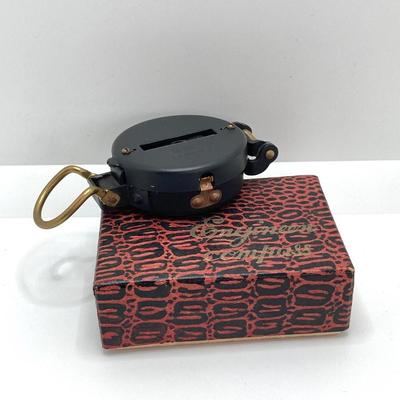 LOT 568: Vintage Collection - Engineer's Compass in Original Box, Pocketscope and Portable Made in USA Metal Fahrenheit Thermometer