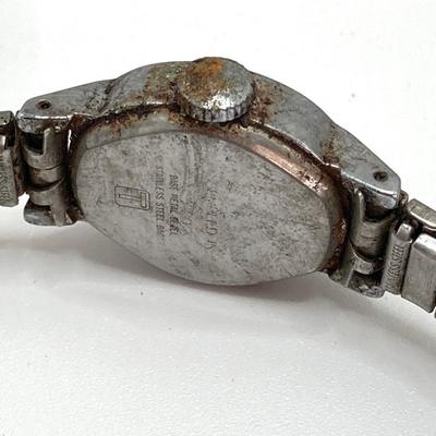 LOT 569: Vintage Timex Watch Collection