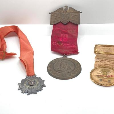 LOT 570: Antique Medals - St. John's 19 Castle, DeMolay Knight's and New Jersey State Grange