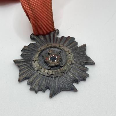 LOT 570: Antique Medals - St. John's 19 Castle, DeMolay Knight's and New Jersey State Grange