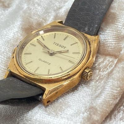 LOT 572: Tissot Quartz Swiss Watch