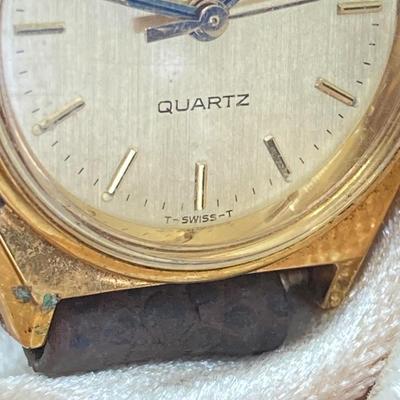 LOT 572: Tissot Quartz Swiss Watch