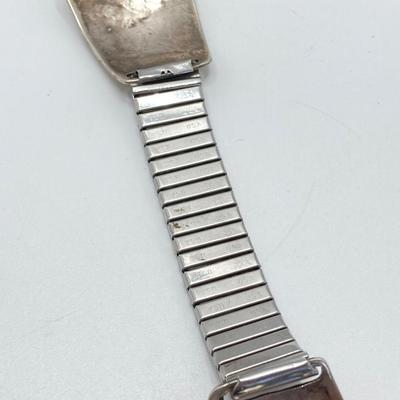 LOT 573: Artisan Crafted Unmarked Silver Jewelry