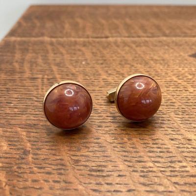 LOT 574: Vintage Wooden Jewelry Box with Collection of Cuff Links and Tie Tacs
