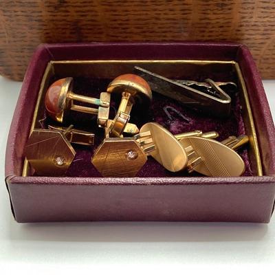 LOT 574: Vintage Wooden Jewelry Box with Collection of Cuff Links and Tie Tacs