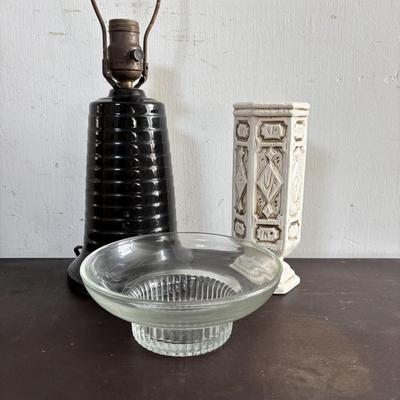LOT 584: Vintage MCM Ceramic Lamp (untested), Inarco Embossed Vase & Clear Candy Bowl w/Ribbed Base