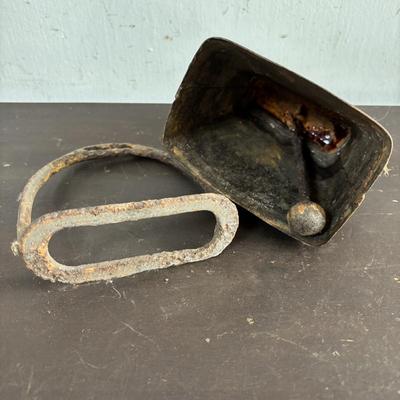 LOT 585: Vtg. Authentic Bull Horn Cigar Rest/Ashtray & Powder Horn, Rustic Iron Horse Paddle Stirrup/Footrest, Cow Bell, Bells &...