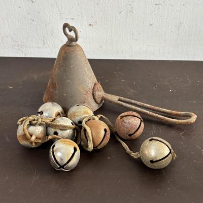 LOT 585: Vtg. Authentic Bull Horn Cigar Rest/Ashtray & Powder Horn, Rustic Iron Horse Paddle Stirrup/Footrest, Cow Bell, Bells &...