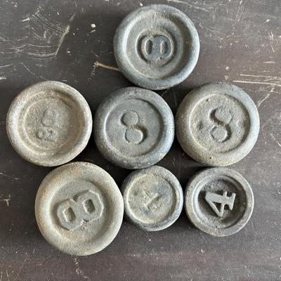 LOT 287: Vintage Scale Weights & Tray