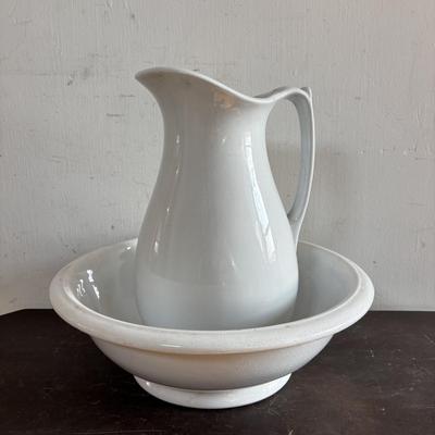 LOT 592: Ironstone China: Collection Powell Biship, W & E Corn Burslem, M.P. Co.